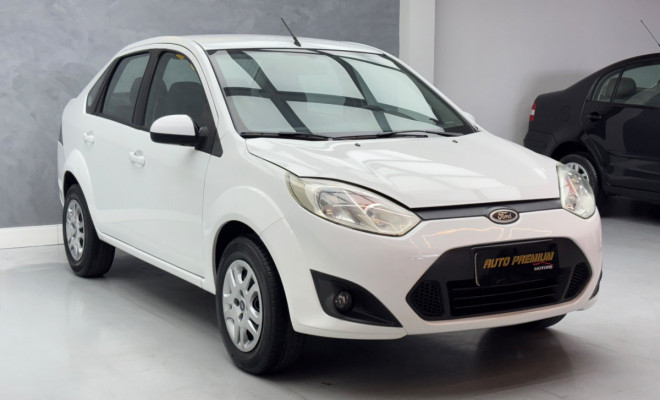 Ford Fiesta Sedan 1.6 Flex Mec. 2014 Flex-1