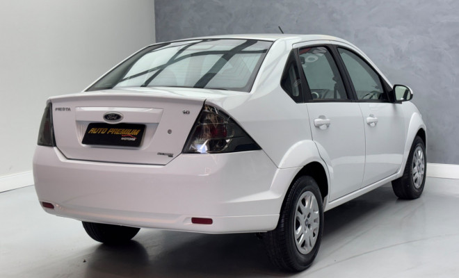 Ford Fiesta Sedan 1.6 Flex Mec. 2014 Flex-2