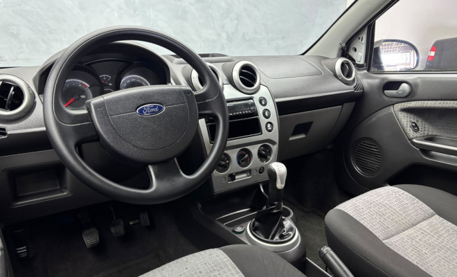 Ford Fiesta Sedan 1.6 Flex Mec. 2014 Flex-5