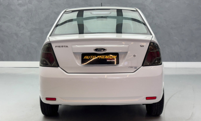 Ford Fiesta Sedan 1.6 Flex Mec. 2014 Flex-4