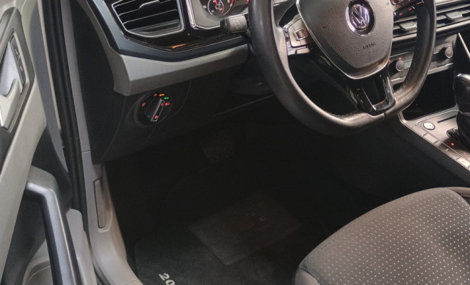 VW - VolksWagen Polo Comfort. 200 TSI 1.0 Flex 12V Aut. 2019 Flex-6
