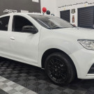 Renault LOGAN Zen Flex 1.0 12V 4p Mec. 2023 Flex-1