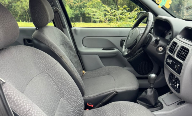 Renault Clio Campus Hi-Flex 1.0 16V 5p 2010 Flex-7