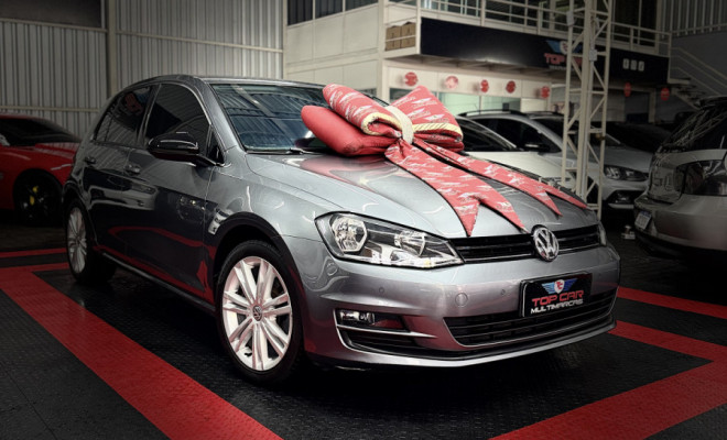 VW - VolksWagen Golf Comfortline 1.0 TSI Total Flex Mec. 2017 Flex