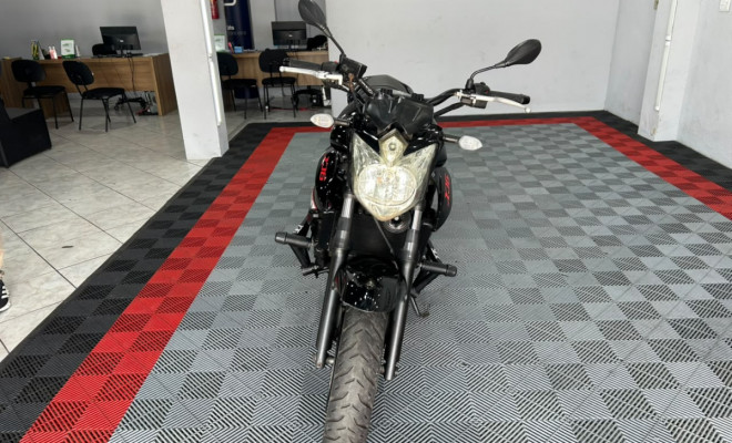 YAMAHA XJ6 N/ABS 2011 Gasolina-0