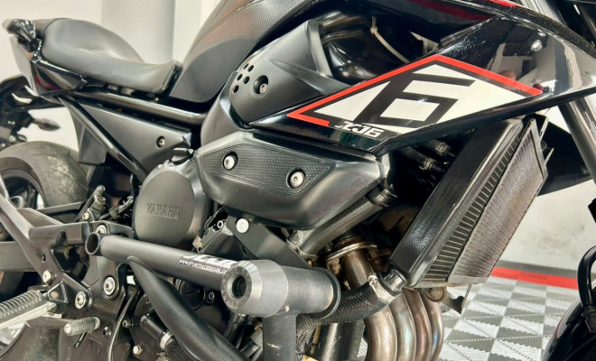 YAMAHA XJ6 N/ABS 2011 Gasolina-7