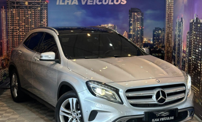 Mercedes-Benz GLA 250 Enduro 2.0 TB 16V 211cv Aut. 2016 Gasolina-0