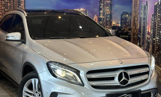 Mercedes-Benz GLA 250 Enduro 2.0 TB 16V 211cv Aut. 2016 Gasolina-8