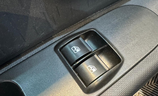 Fiat MOBI LIKE 1.0 Fire Flex 5p. 2023 Flex-10