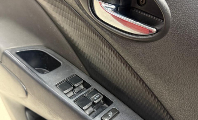 Toyota ETIOS XS Sedan1.5 Flex 16V 4p Mec. 2016-7