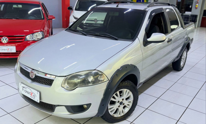 Fiat Strada Trekking 1.6 16V Flex CD 2013