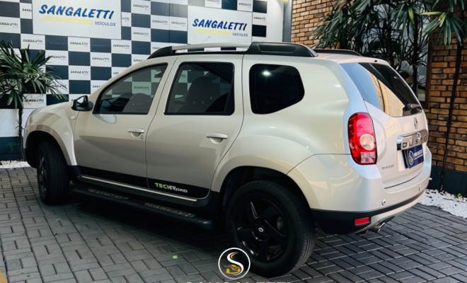 Renault DUSTER Dynamique 4x4 2.0 Hi-Flex 16V Mec 2013 Flex-1