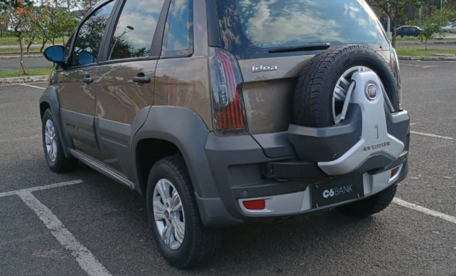 Fiat Idea Adv./ Adv.LOCK.Dualogic 1.8 Flex 5p 2015 Flex-0