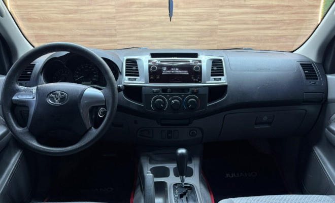 Toyota Hilux CD SRV 4x4 2.7 Flex 16V Aut. 2014-4