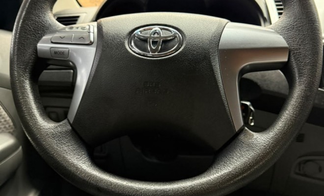 Toyota Hilux CD SRV 4x4 2.7 Flex 16V Aut. 2014-6