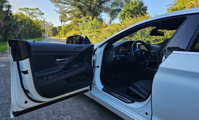 BMW 640i Gran Coupe 3.0 320cv 4p 2013 Gasolina-14