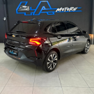 GM - Chevrolet ONIX HATCH PREM. 1.0 12V TB Flex 5p Aut. 2023 Flex-13