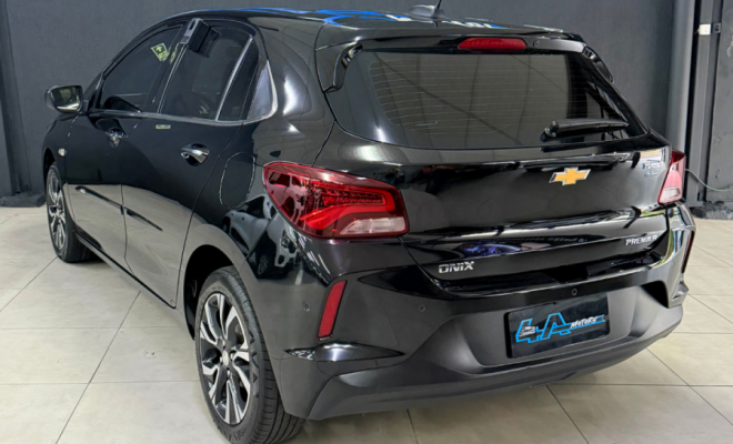 GM - Chevrolet ONIX HATCH PREM. 1.0 12V TB Flex 5p Aut. 2023 Flex-12