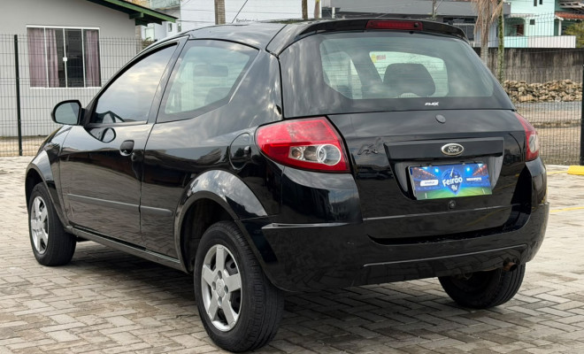 Ford Ka 1.0 8V/1.0 8V ST Flex 3p 2010 Flex-2