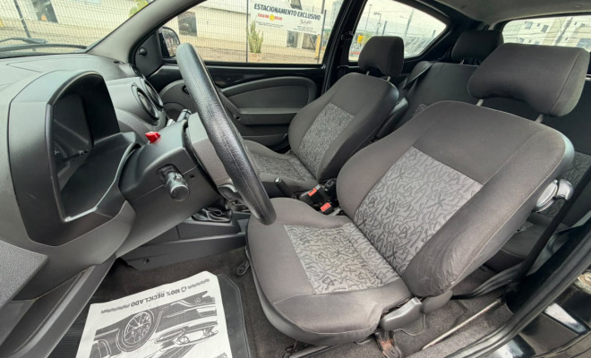 Ford Ka 1.0 8V/1.0 8V ST Flex 3p 2010 Flex-6