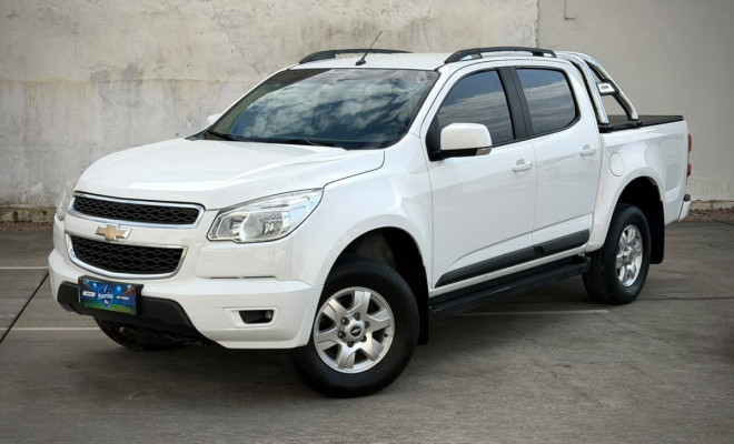 GM - Chevrolet S10 Pick-Up LT 2.4 F.Power 4x2 CD 2014 Flex