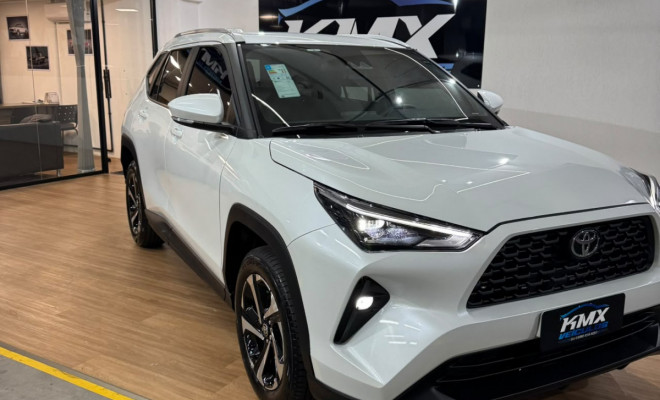 Toyota YARIS Cross XRE 1.5 16V 5p Aut. 2026 Flex