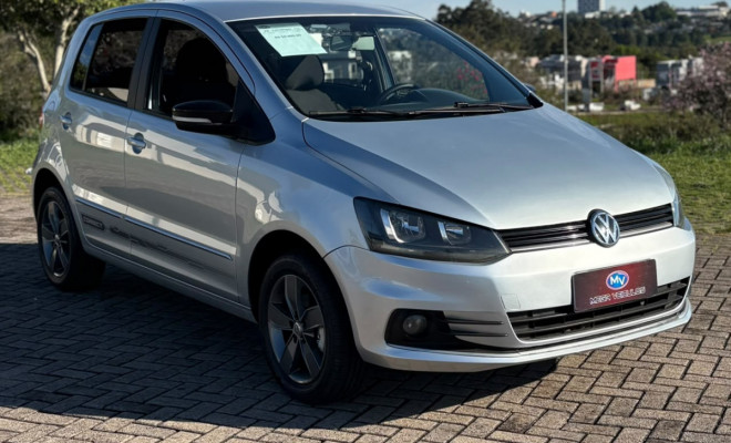VW - VolksWagen Fox Connect 1.6 Flex 8V 5p 2019 Flex-2