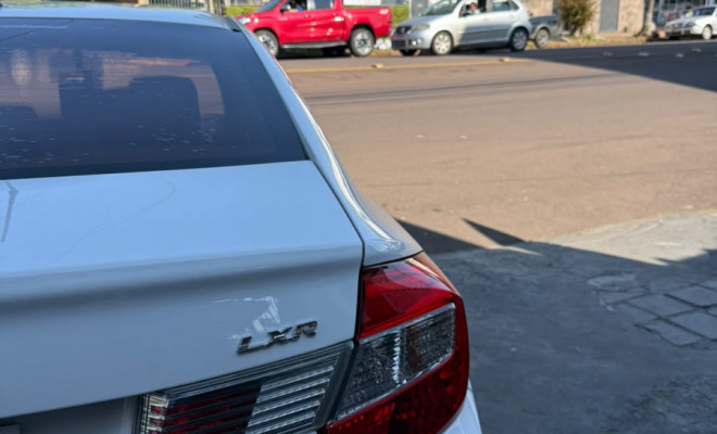 Honda Civic Sedan LXR 2.0 Flexone 16V Aut. 4p 2016 Flex-7