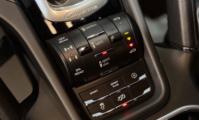 Porsche Cayenne GTS 3.6 Bi-Turbo 440cv 2016 Gasolina-11