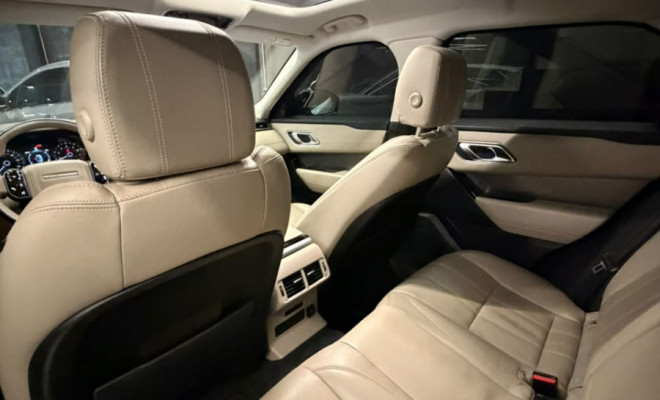 Land Rover Range R. VELAR S 2.0 4x4 TB 300cv Aut. 2019 Gasolina-17