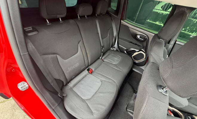 Jeep Renegade Longitude 1.8 4x2 Flex 16V Aut. 2016 Flex-4