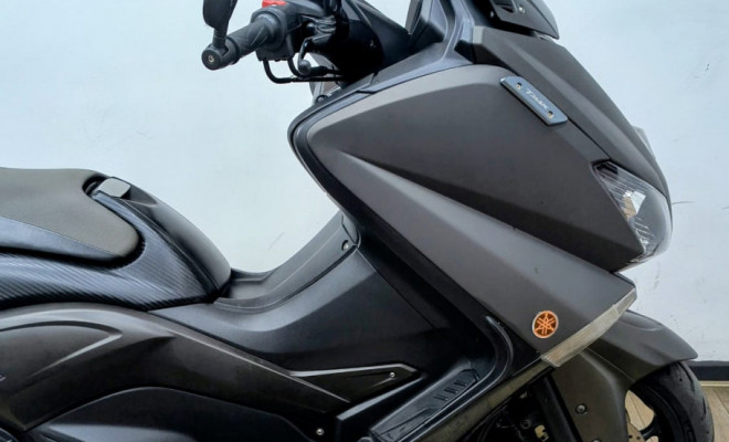 YAMAHA TMAX 530 2015 Gasolina-6