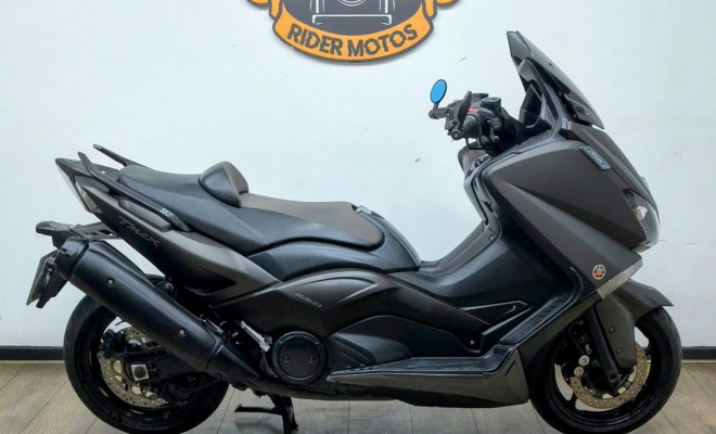 YAMAHA TMAX 530 2015 Gasolina