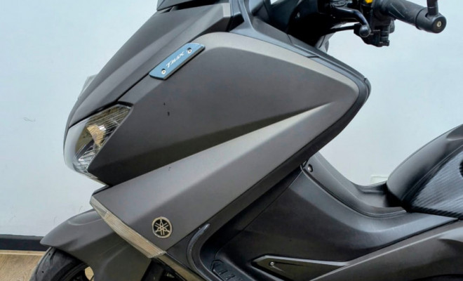YAMAHA TMAX 530 2015 Gasolina-7