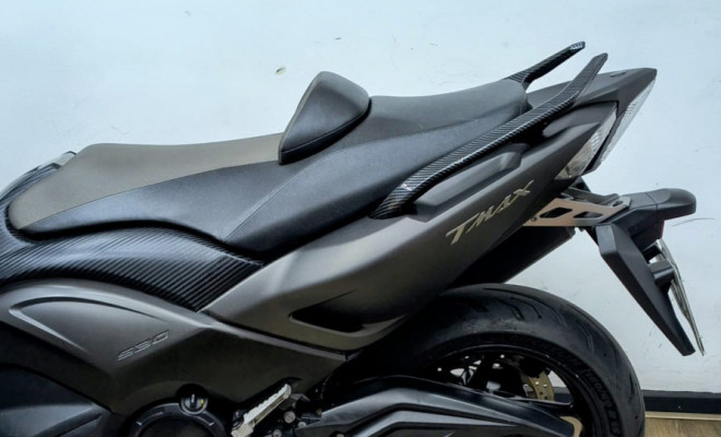 YAMAHA TMAX 530 2015 Gasolina-8