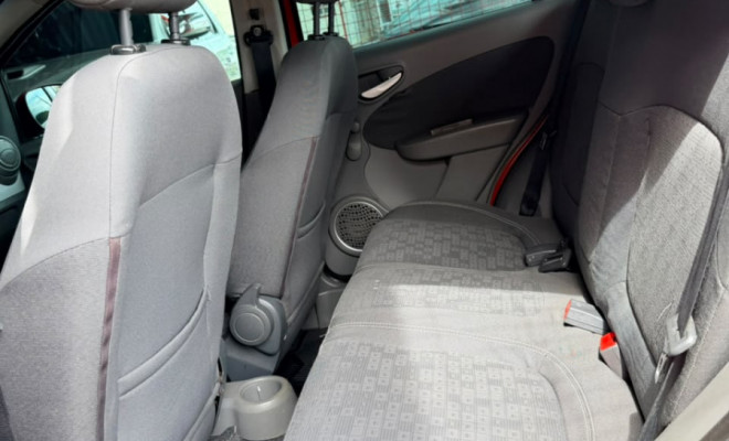Fiat Palio ATTRACTIVE 1.0 EVO Fire Flex 8v 5p 2014 Flex-9