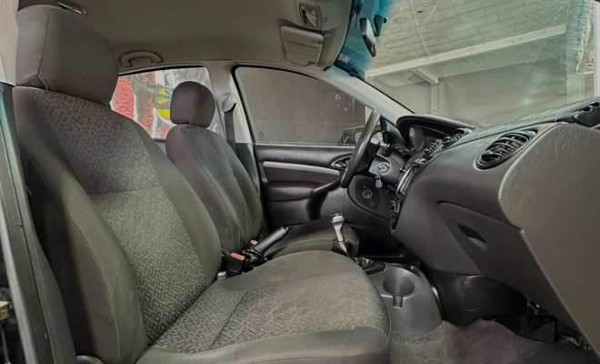 Ford Focus 1.6 S/SE/SE Plus Flex 8V/16V  5p 2008 Flex-3