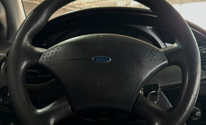 Ford Focus 1.6 S/SE/SE Plus Flex 8V/16V  5p 2008 Flex-9