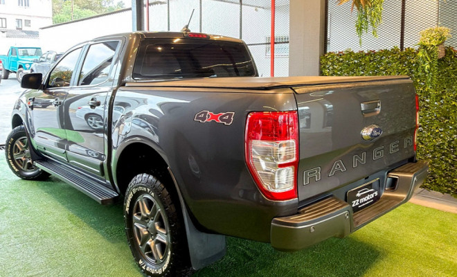 Ford Ranger XLS 2.2 4x4 CD Diesel Aut. 2023-5