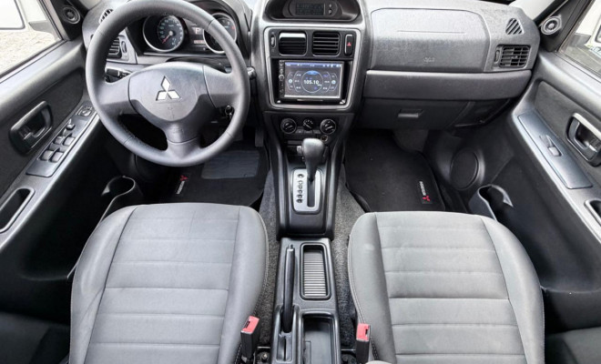 Mitsubishi Pajero TR4 2.0 Flex 16V 4X2 Aut. 2013 Flex-12