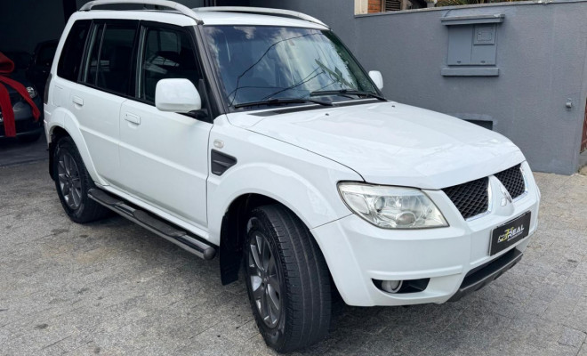 Mitsubishi Pajero TR4 2.0 Flex 16V 4X2 Aut. 2013 Flex-0