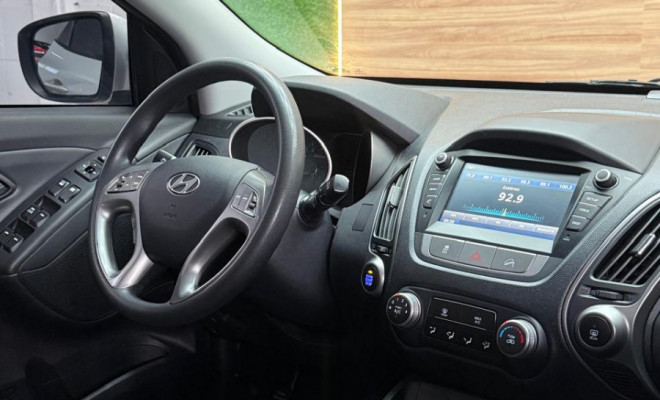 Hyundai ix35 GL 2.0 16V 2WD Flex Aut. 2019-9
