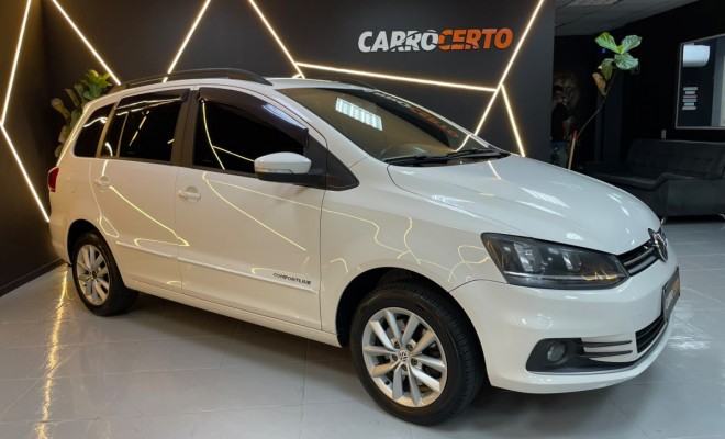 VW - VolksWagen SPACEFOX COMFORTLINE 1.6 2015 Flex  ÓTIMO PARA FAMILIA-0