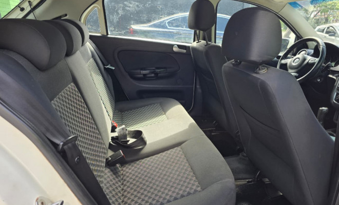 VW - VolksWagen Gol Comfortline 1.0 T. Flex 8V 5p 2015 Flex-7