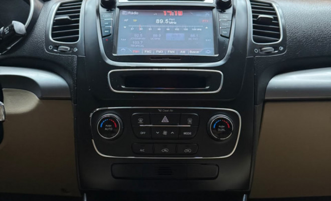Kia Motors Sorento 2.4 16V 4x2 Aut. 2015 Gasolina-7