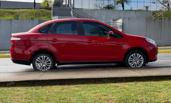 Fiat Grand Siena ATTRAC. 1.4 EVO F.Flex 8V 2015 Flex-1