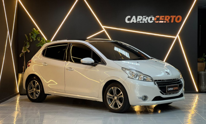 Peugeot 208 Griffe 1.6 Aut. 2014 Flex    Interior Claro