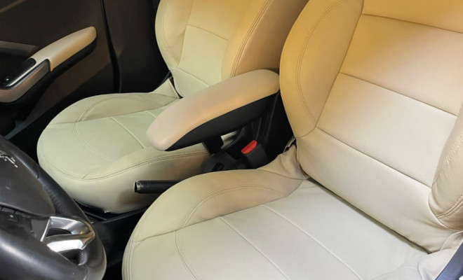 Peugeot 208 Griffe 1.6 Aut. 2014 Flex    Interior Claro-6