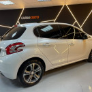 Peugeot 208 Griffe 1.6 Aut. 2014 Flex    Interior Claro-3