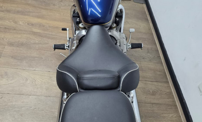 TRIUMPH BONNEVILLE SPEEDMASTER 1200cc 2024 Gasolina-12